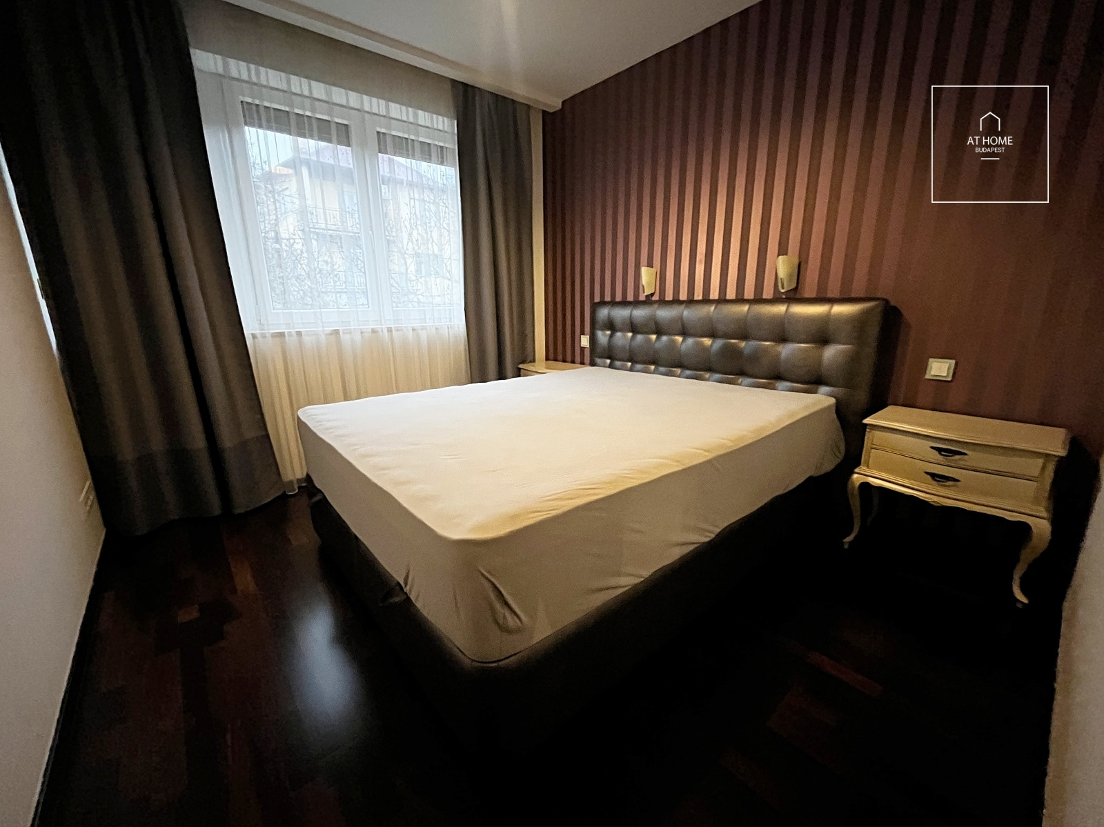 Panoramic 84 sqm apartment with 2 bedrooms and a 6 sqm balcony on Gellért Hill