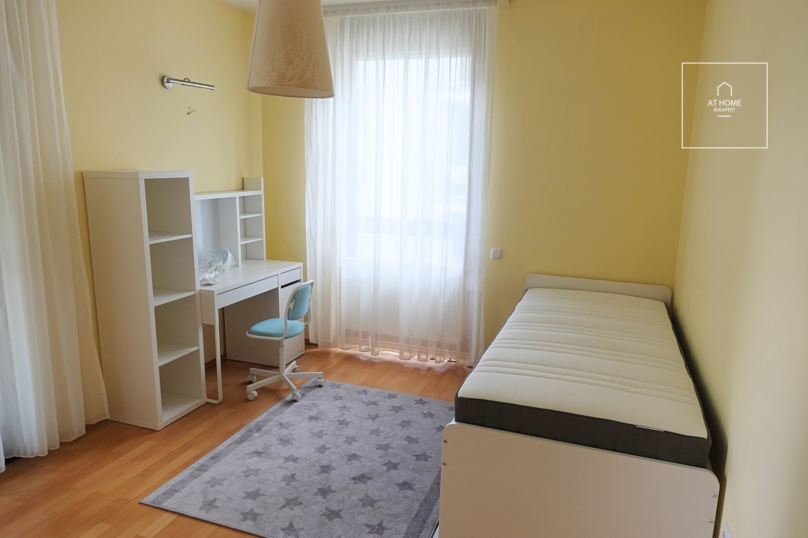 Sunny apartment for rent Budapest II. district, Pasarét