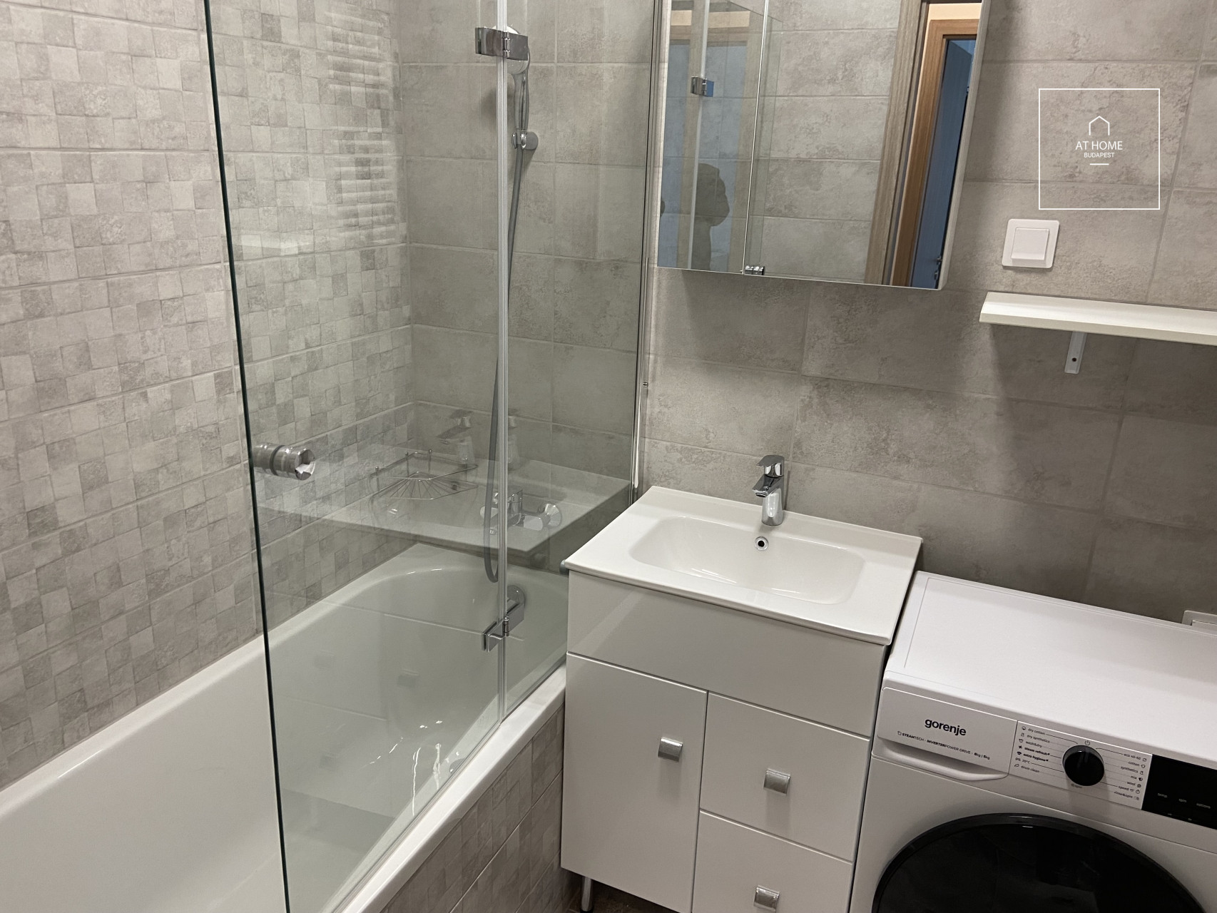 Two-bedroom premium apartment available for rent in Budapest, 11th district, Budapart