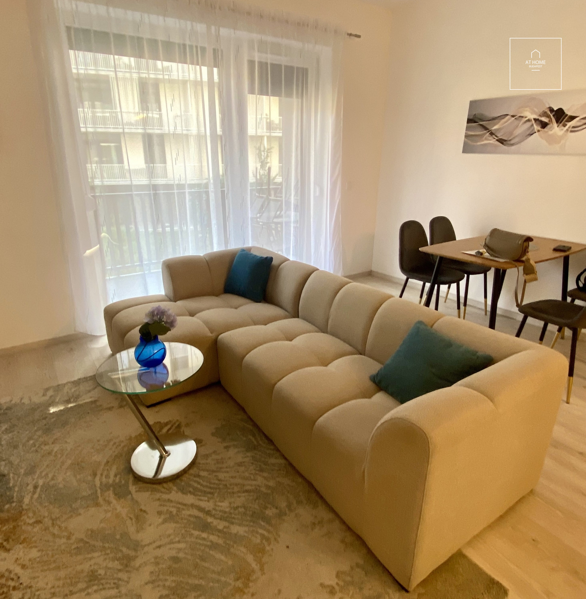 Two-bedroom premium apartment available for rent in Budapest, 11th district, Budapart