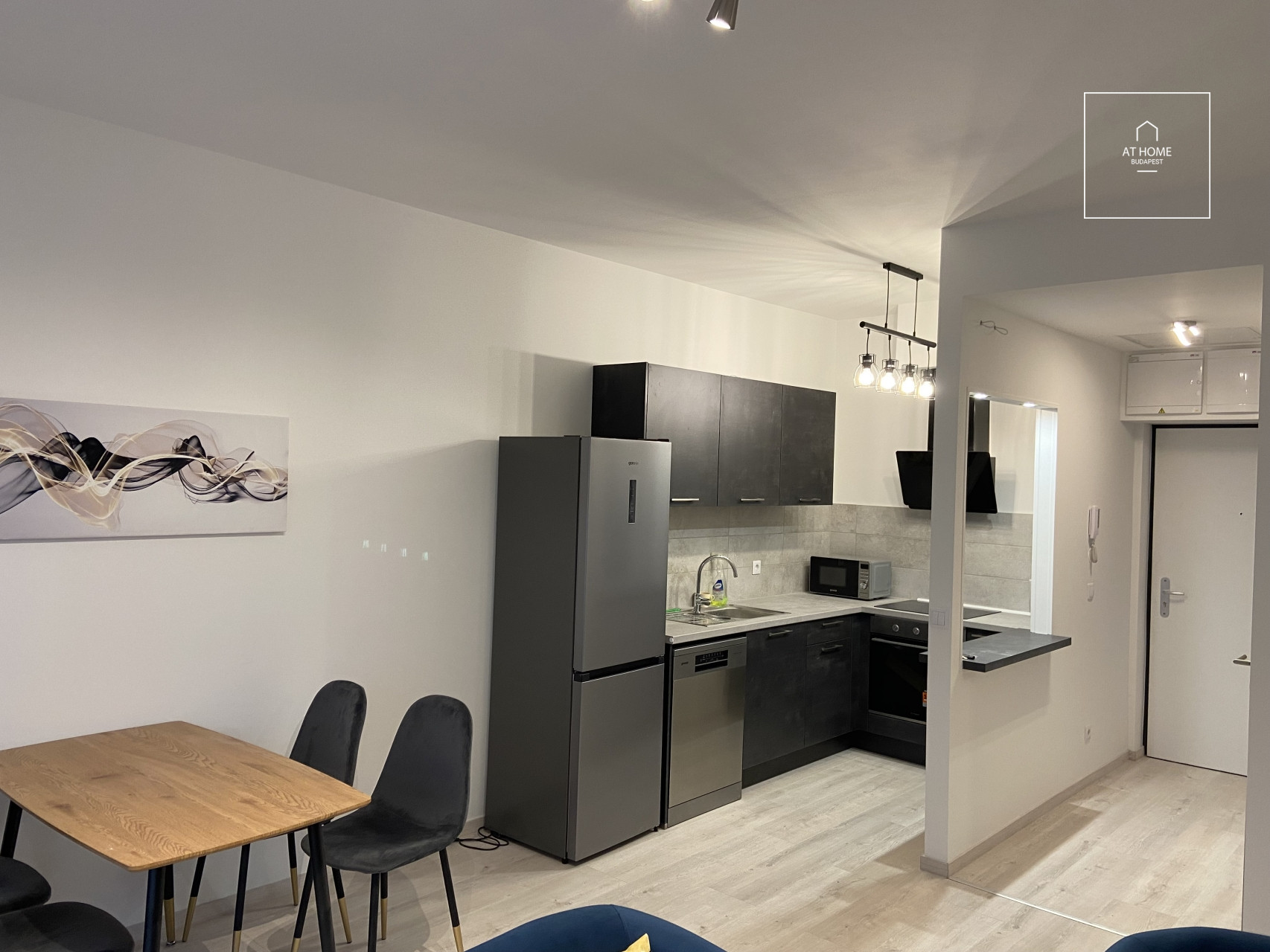 Two-bedroom premium apartment available for rent in Budapest, 11th district, Budapart
