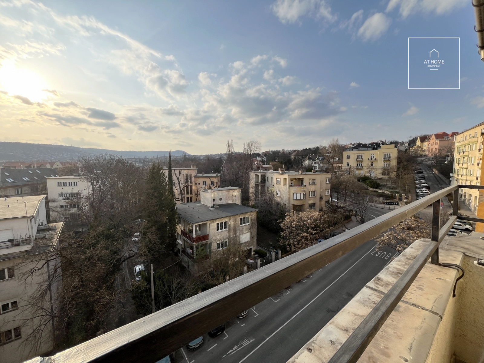 Panorámás 130 nm-es lakás kiadó a II. kerületben