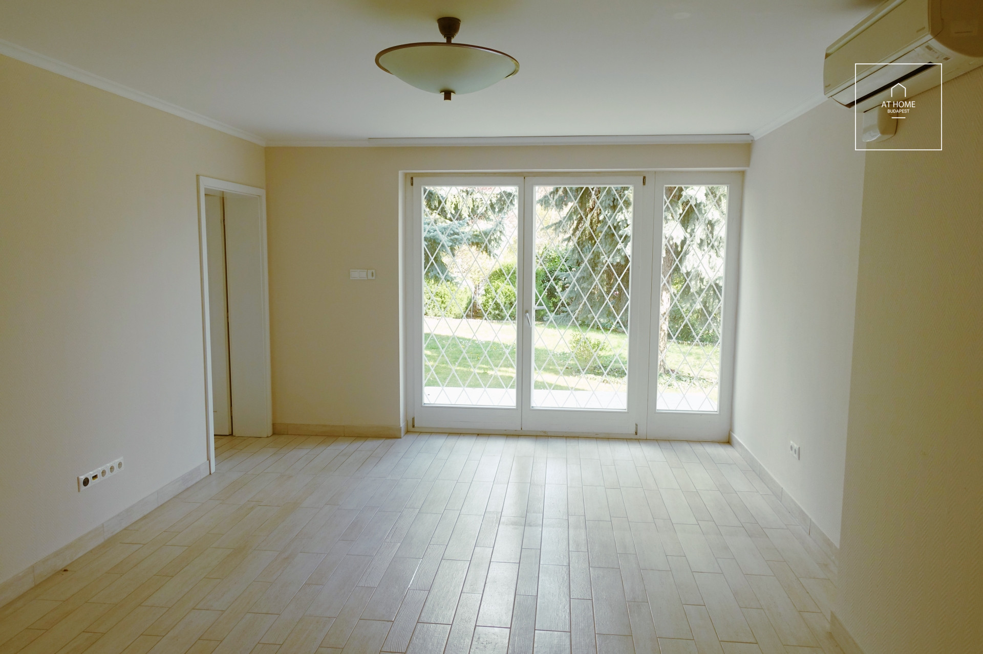 Önálló családi ház kiadó Budapest II. kerület, Törökvész