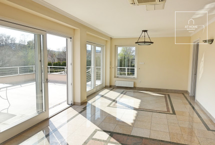 Önálló családi ház kiadó Budapest II. kerület, Törökvész