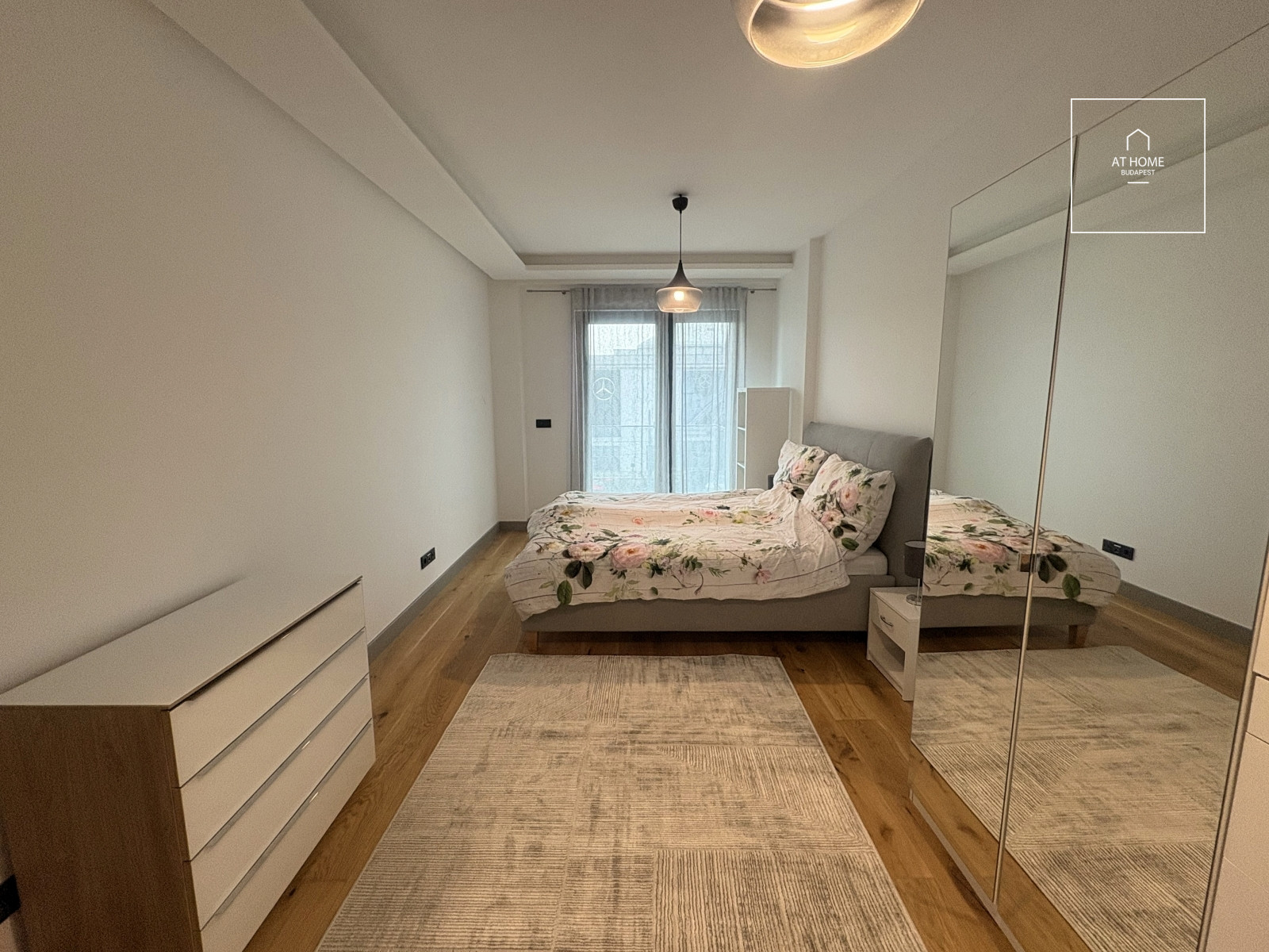 A 77 sqm, 2-bedroom apartment with a terrace, built in 2023, in Budapest’s 13th District