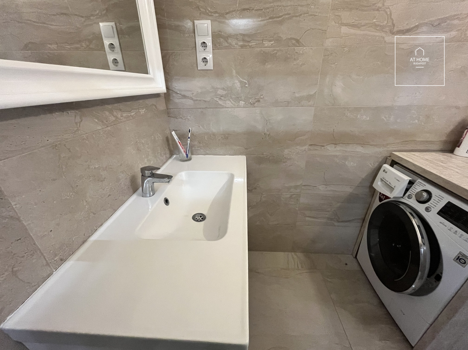 Két hálószobás modern lakás kiadó Budapest I. kerület, Vár