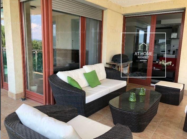 2 bedroom apartment for rent with view on the Danube