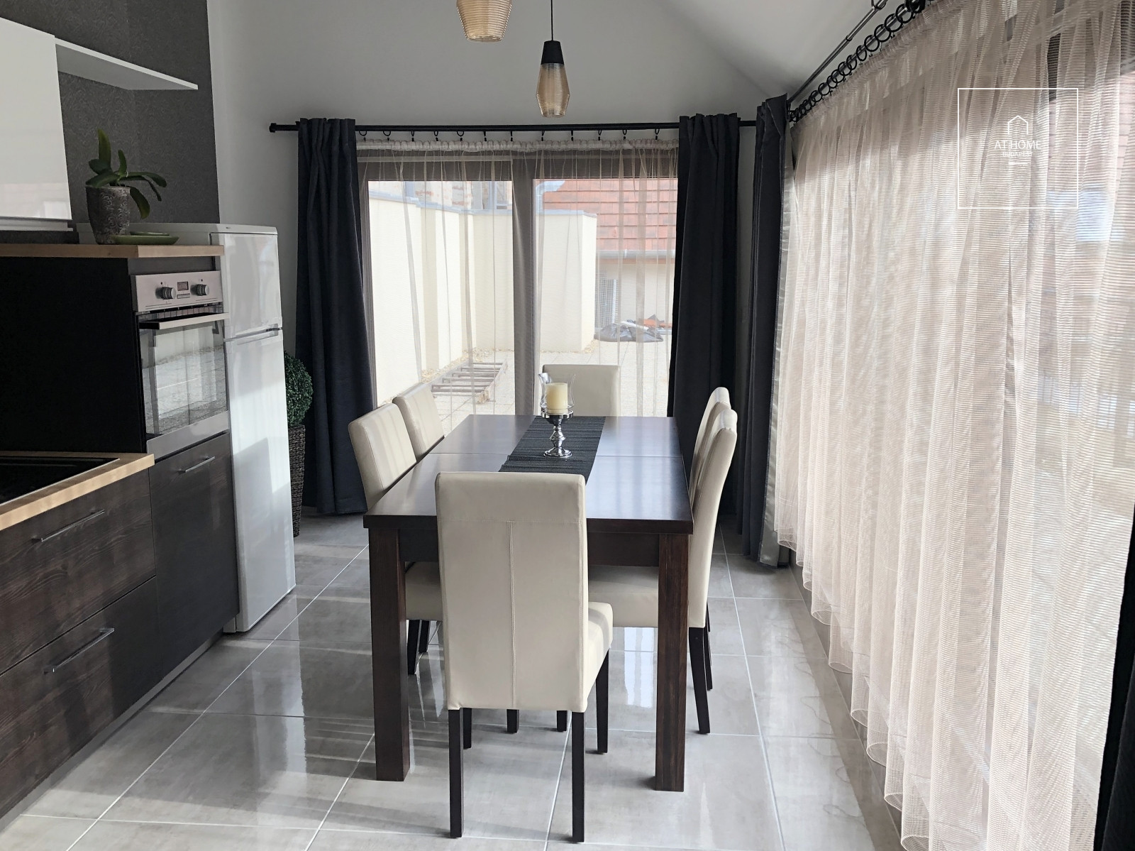 Newly built 2- bedroom apartment for rent in the VI. district