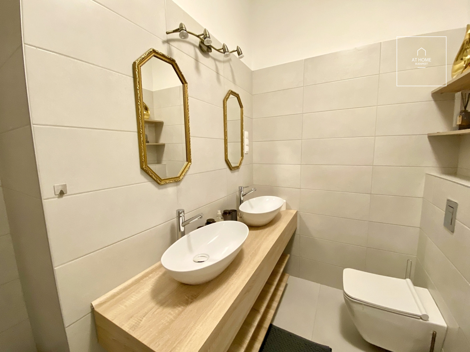 Új építésű 2 hálószobás lakás kiadó a VI. kerületben