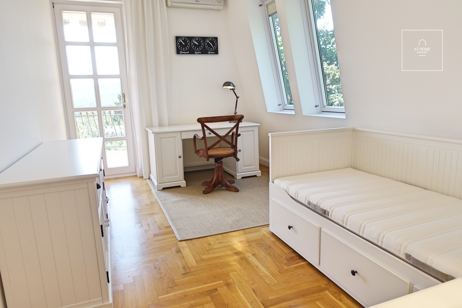 Wonderful semi-detached house for rent  II/A. district, Remetekertváros