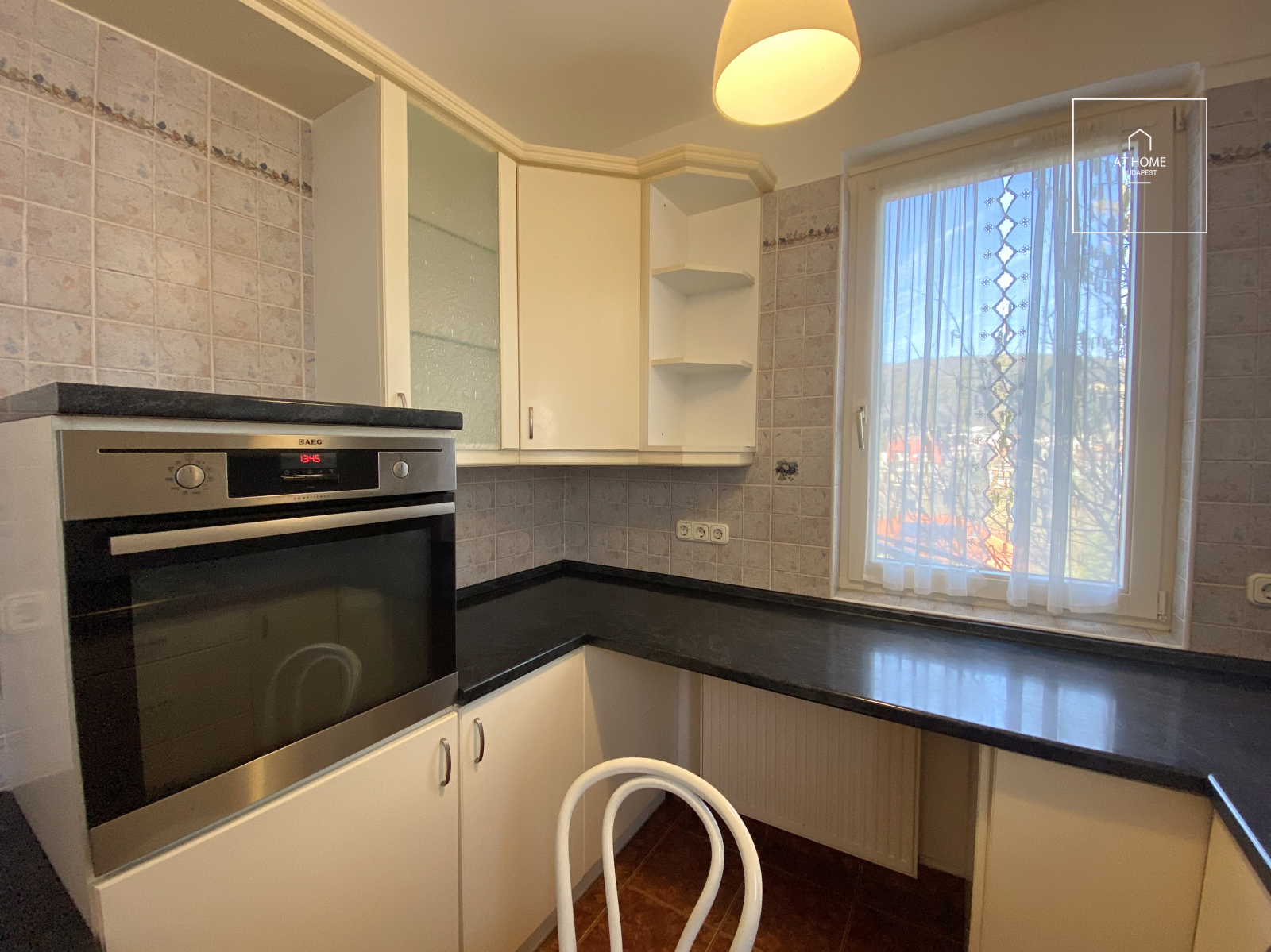 Duplex 107 nm-es 4 hálószobás lakás 3 erkéllyel a II. kerületben