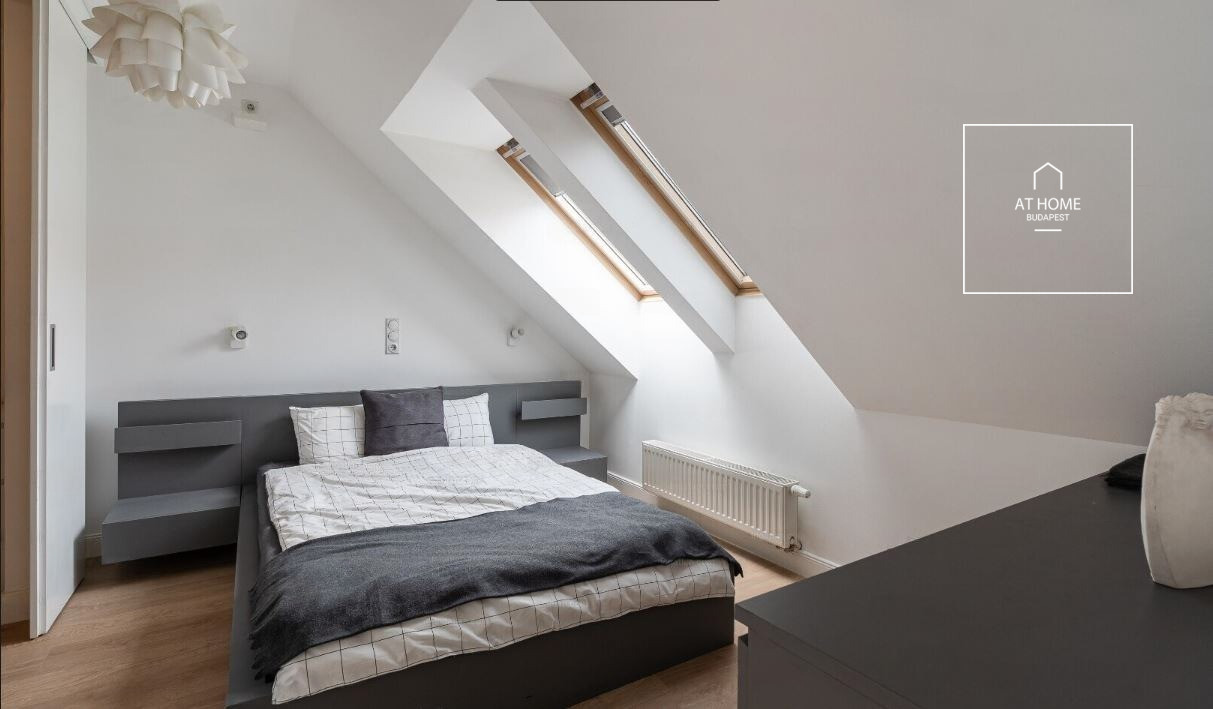 3-bedroom apartment for rent in 6th district Budapest