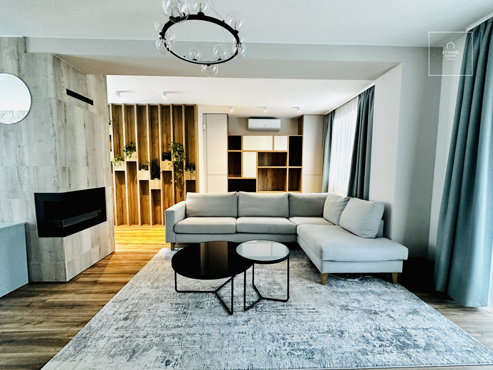 Refurbished premium detached family house Budapest 3rd district, Testvérhegy