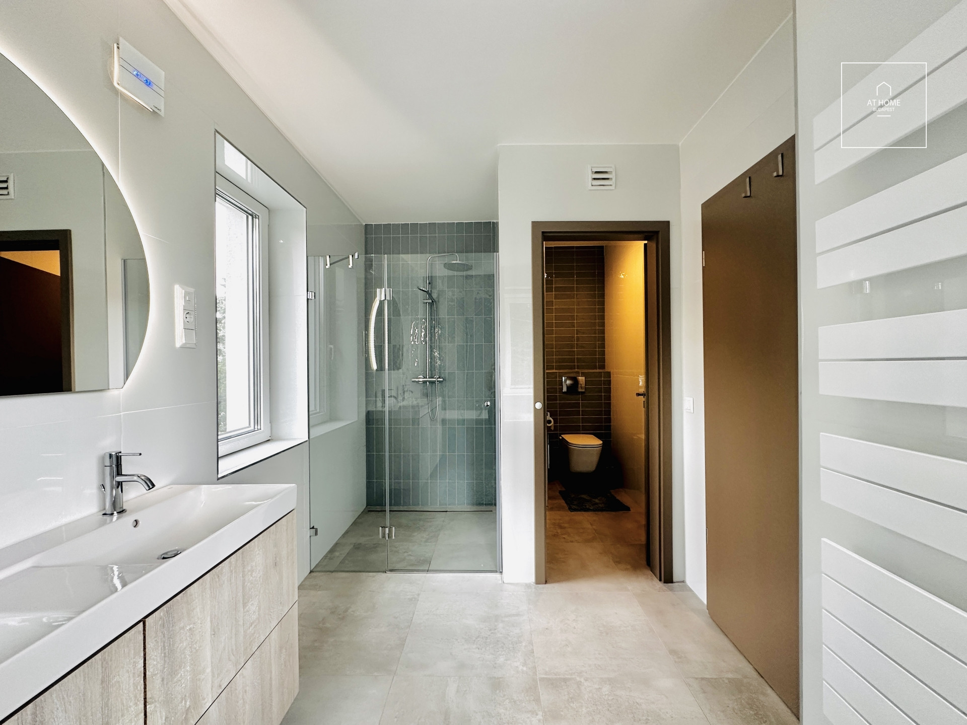 Refurbished premium detached family house Budapest 3rd district, Testvérhegy