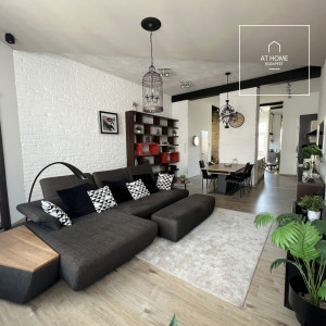 Fully Renovated 2-Bedroom Luxury Apartment for sale in the Heart of the City Center, Budapest