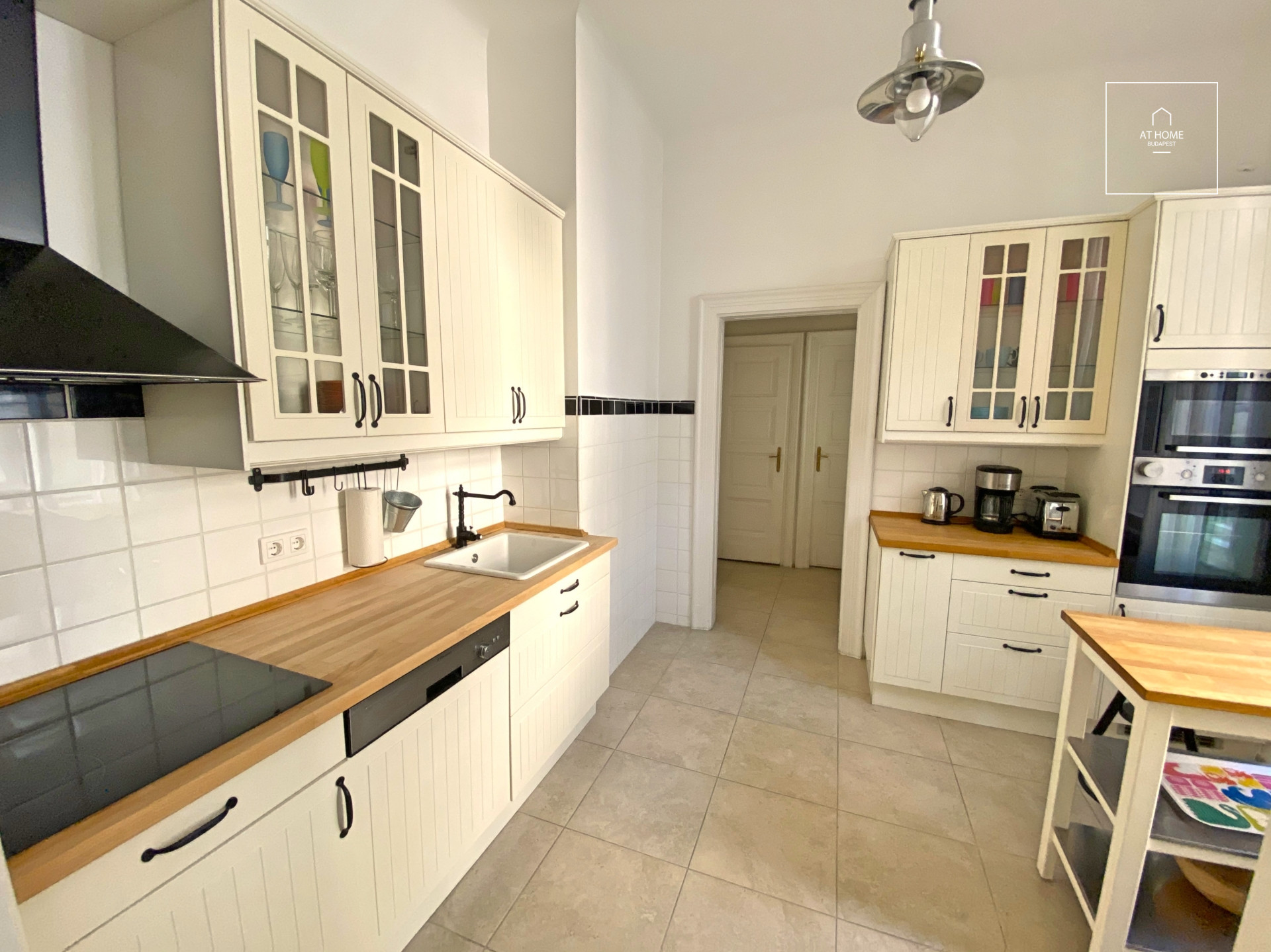 84 sqm downtown apartment with 2 bedrooms and a balcony in District V