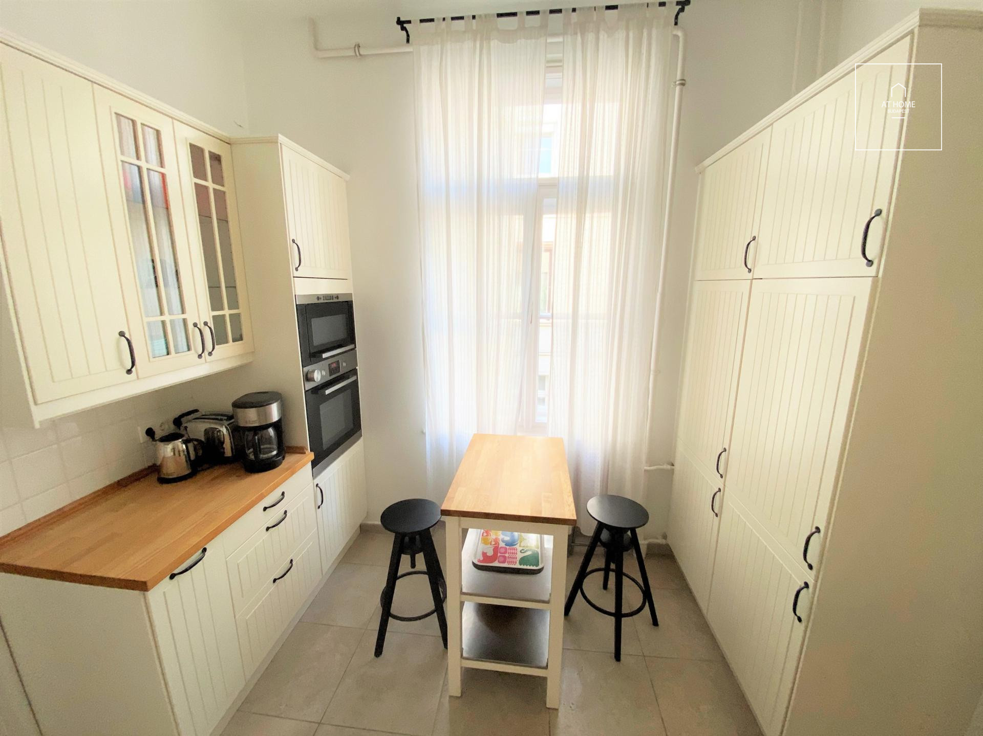 84 sqm downtown apartment with 2 bedrooms and a balcony in District V