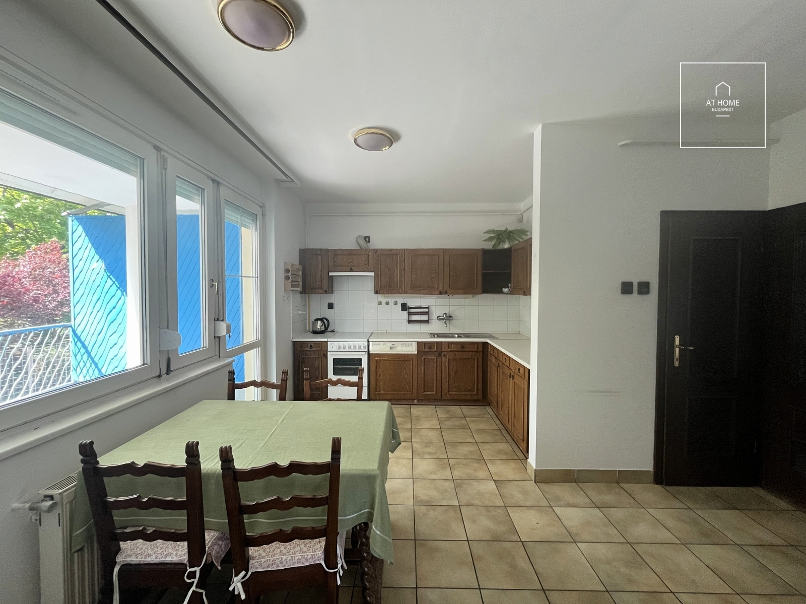 3 bedroom apartment with terrace for sale, Zöldmál, 2nd district, Budapest