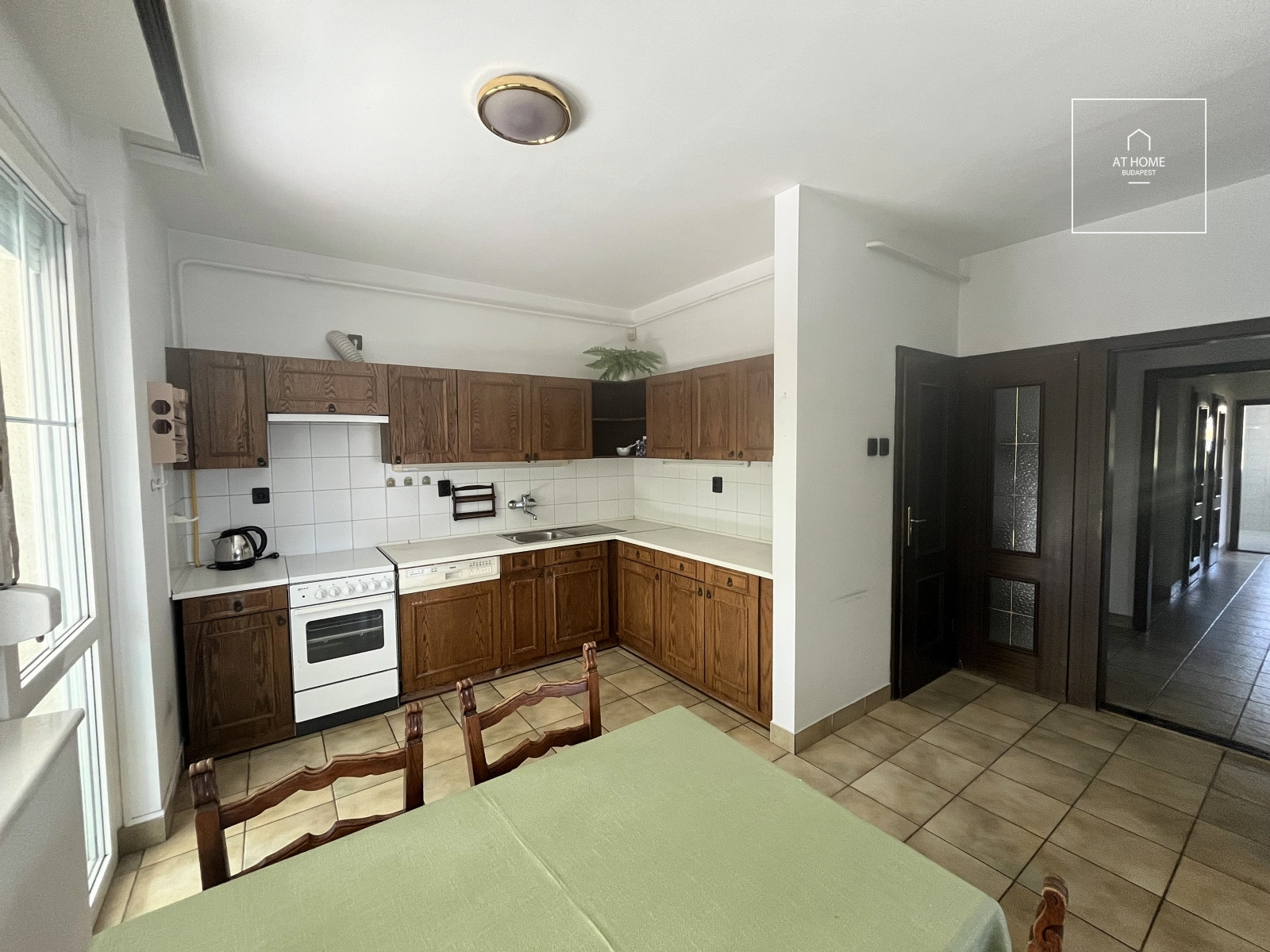 3 bedroom apartment with terrace for sale, Zöldmál, 2nd district, Budapest