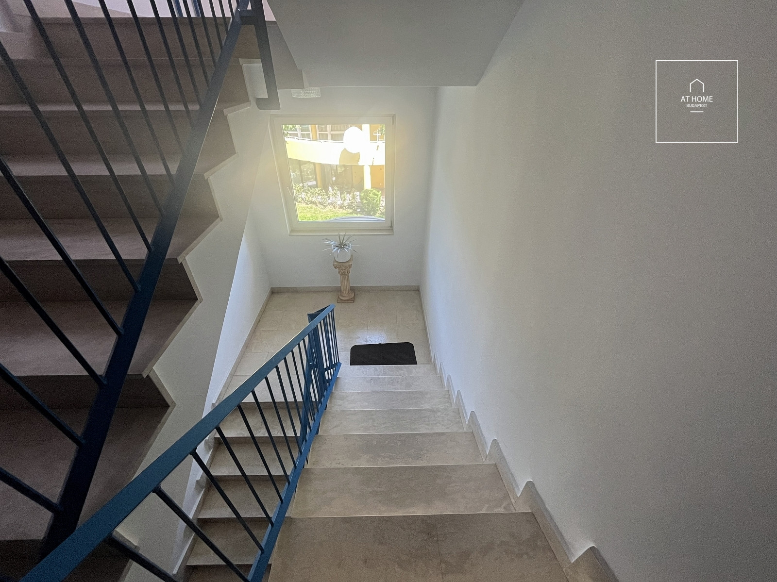 3 bedroom apartment with terrace for sale, Zöldmál, 2nd district, Budapest