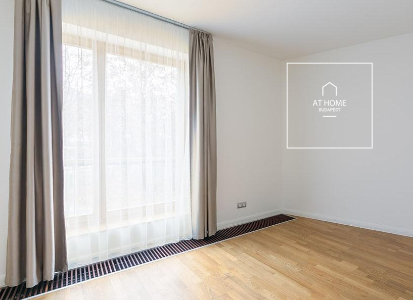 Exclusive 55 sqm apartment with a 6 sqm balcony in Budapest’s 1st District