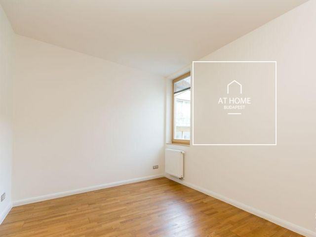 Exclusive 81 sqm 2-bedroom apartment in the 1st District