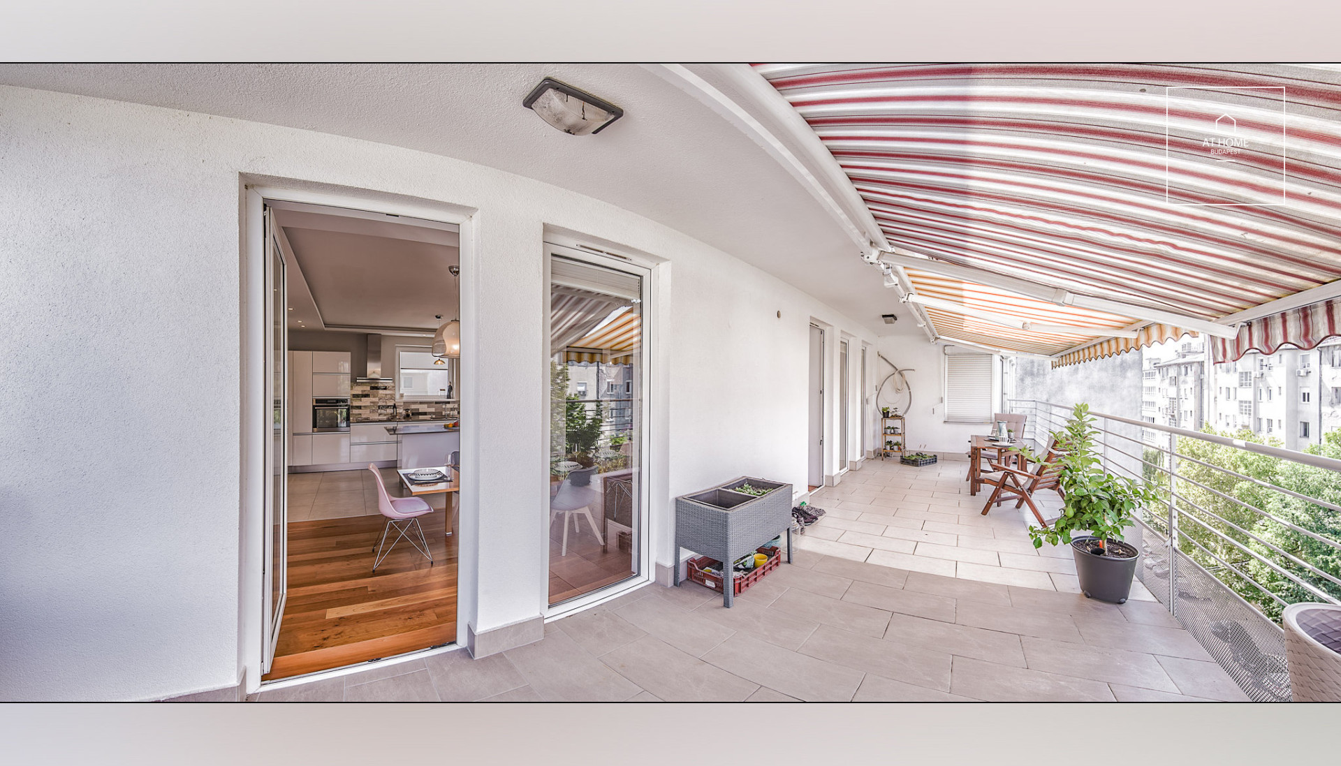 Three-bedroom apartment with terrace for rent Budapest XIII. district Újlipotváros