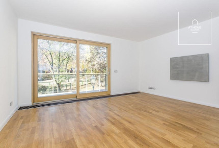 Exclusive 54 sqm apartment with terrace in the heart of the Castle District