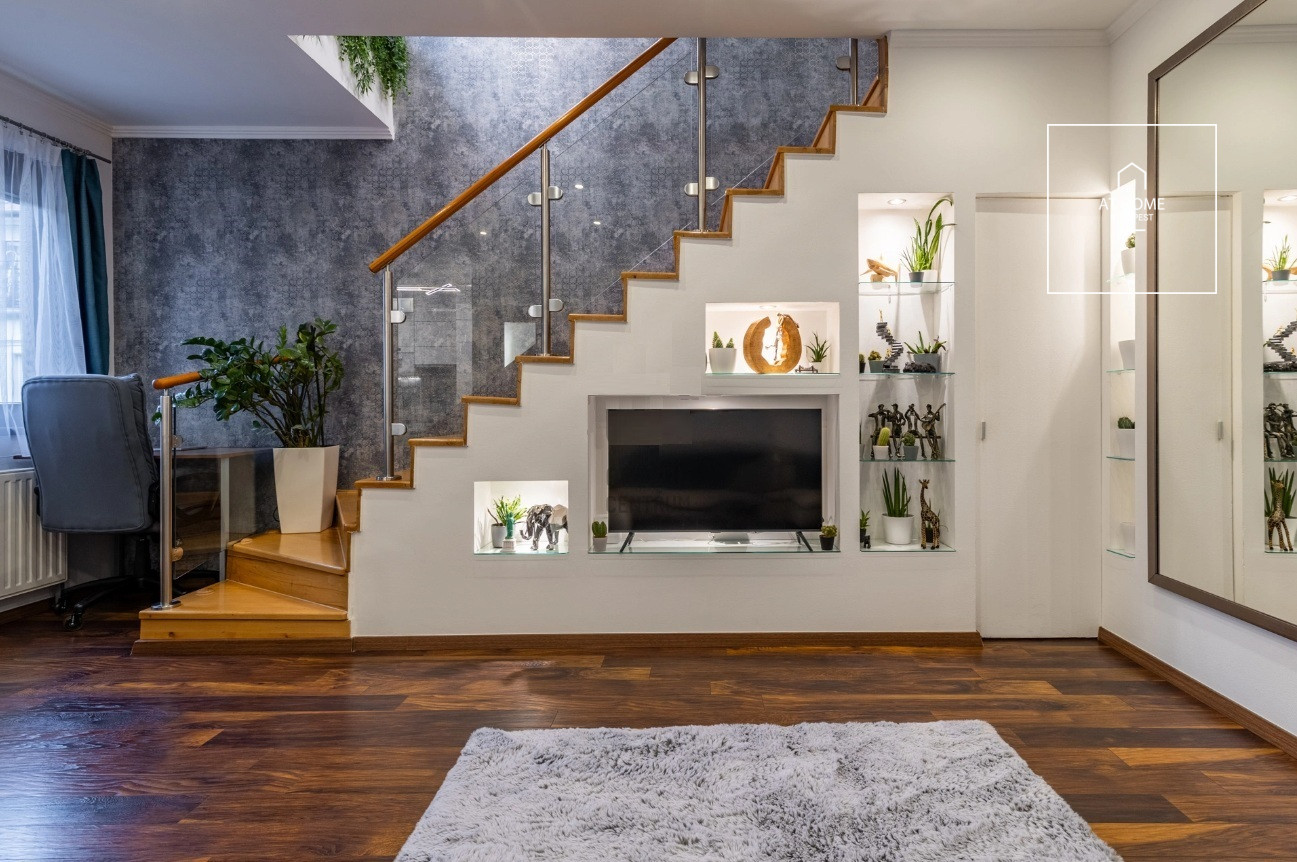 Newly built duplex apartment of 55 sqm with a 20 sqm terrace in Budapest’s VI district