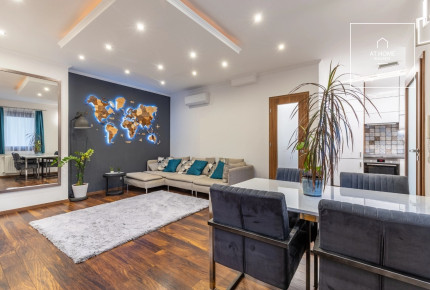 Újszerű belső kétszintes 55 nm-es lakás 20 nm-es terasszal a VI. kerületben