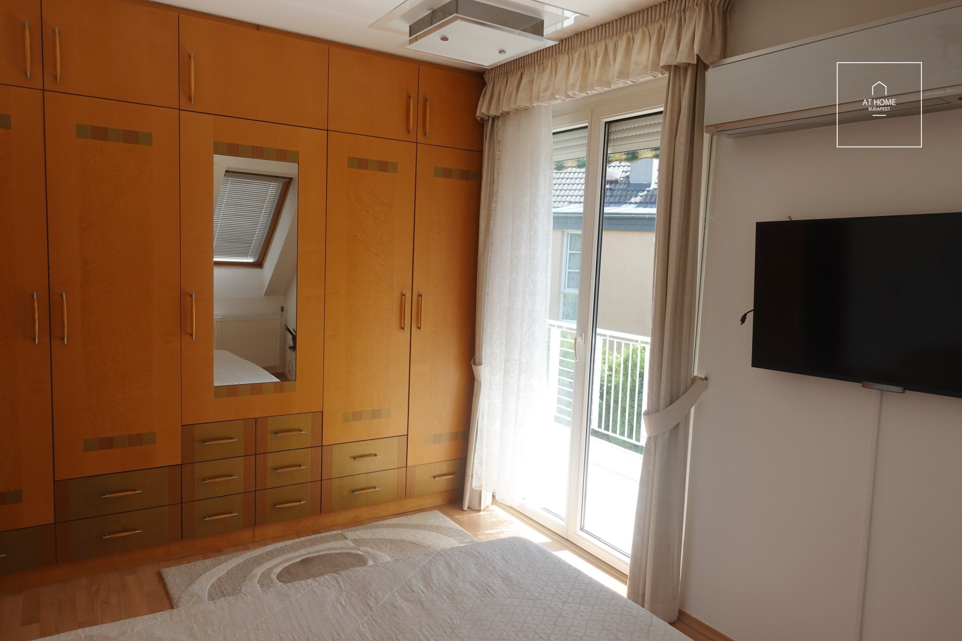 Two-storey terraced house for rent Budapest III. district Csillaghegy