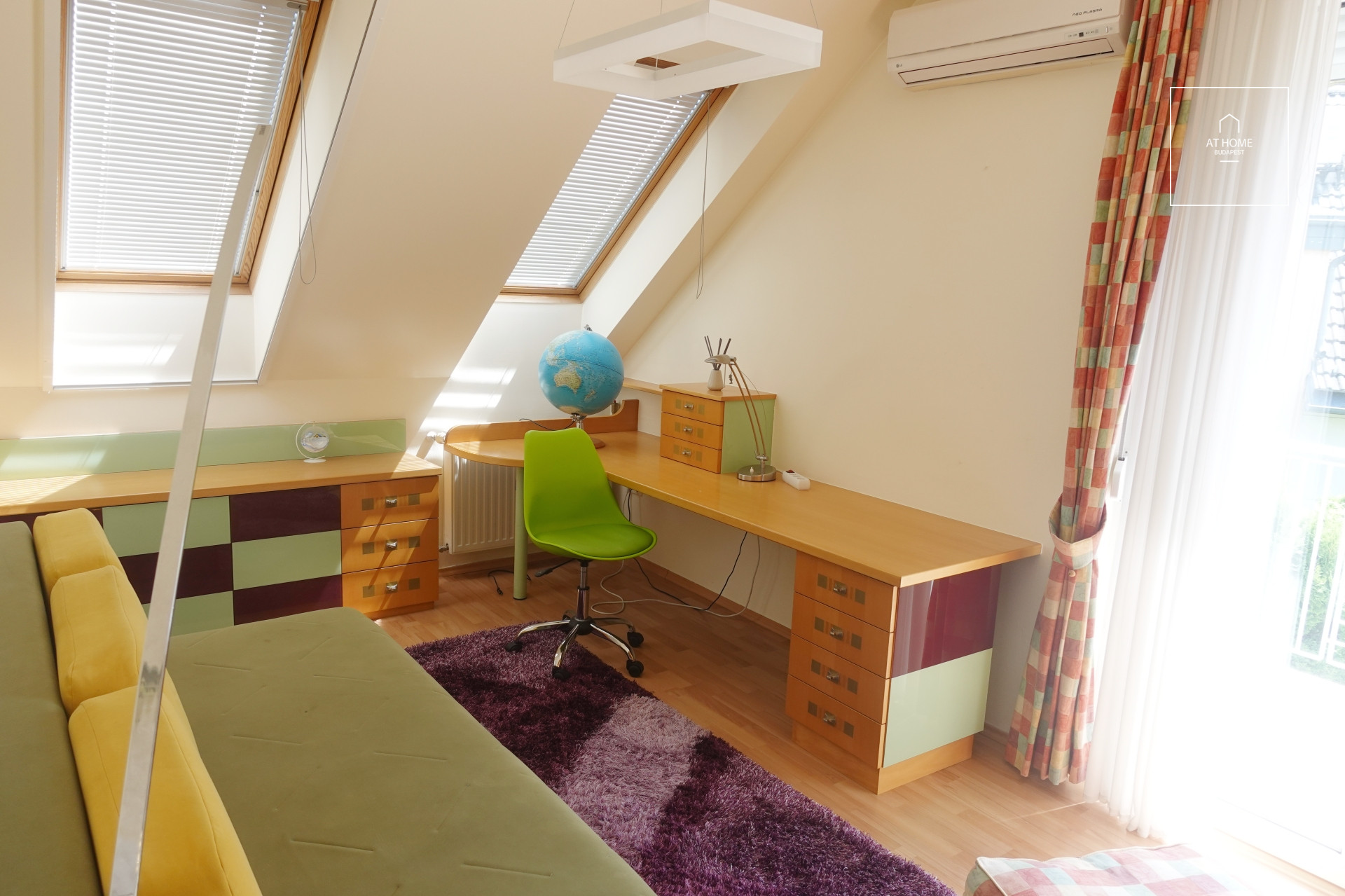 Two-storey terraced house for rent Budapest III. district Csillaghegy