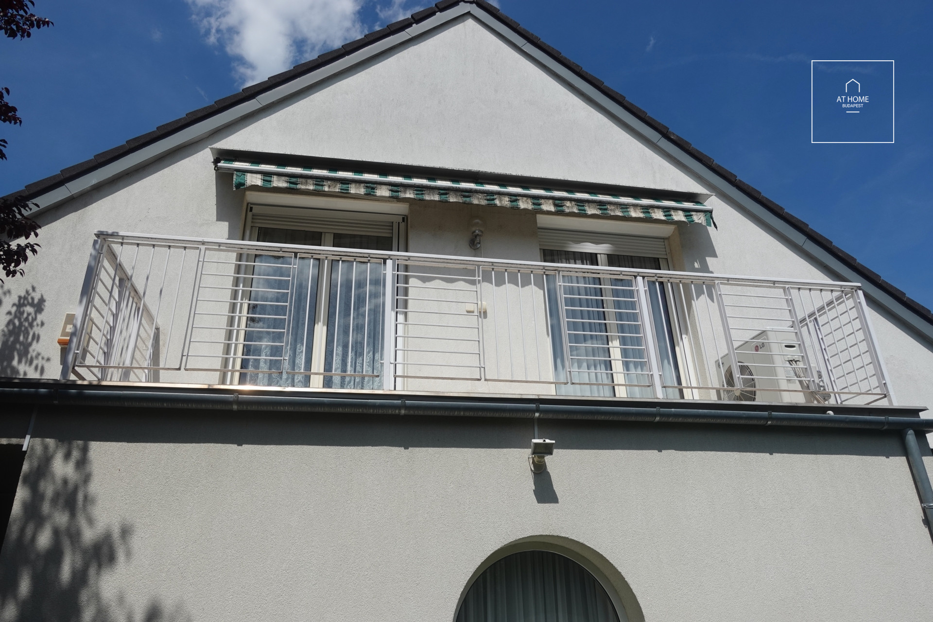 Two-storey terraced house for rent Budapest III. district Csillaghegy