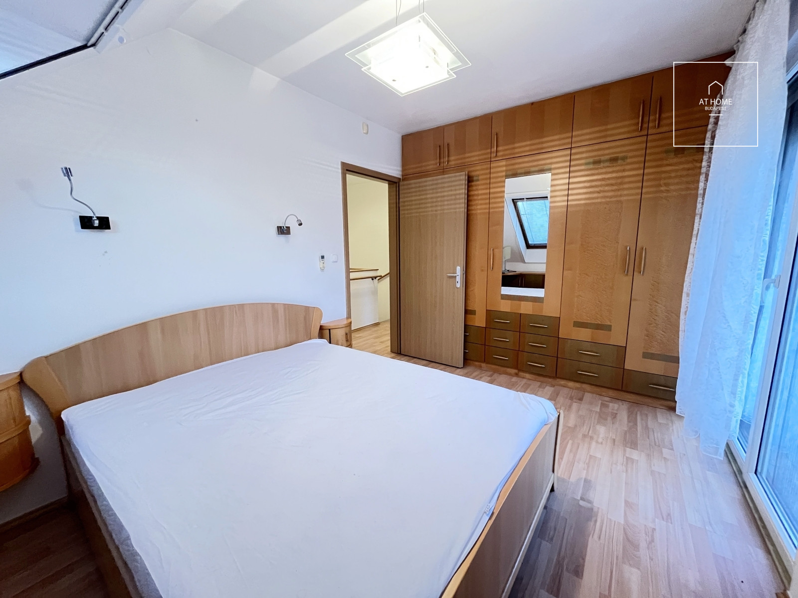 Two-storey terraced house for rent Budapest III. district Csillaghegy