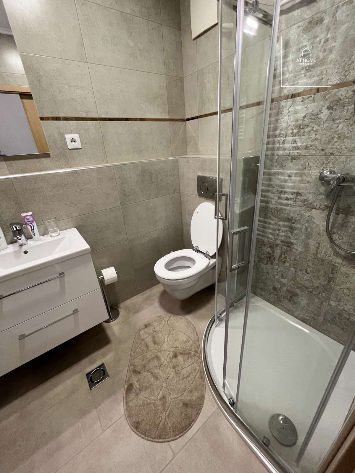 Two-storey terraced house for rent Budapest III. district Csillaghegy