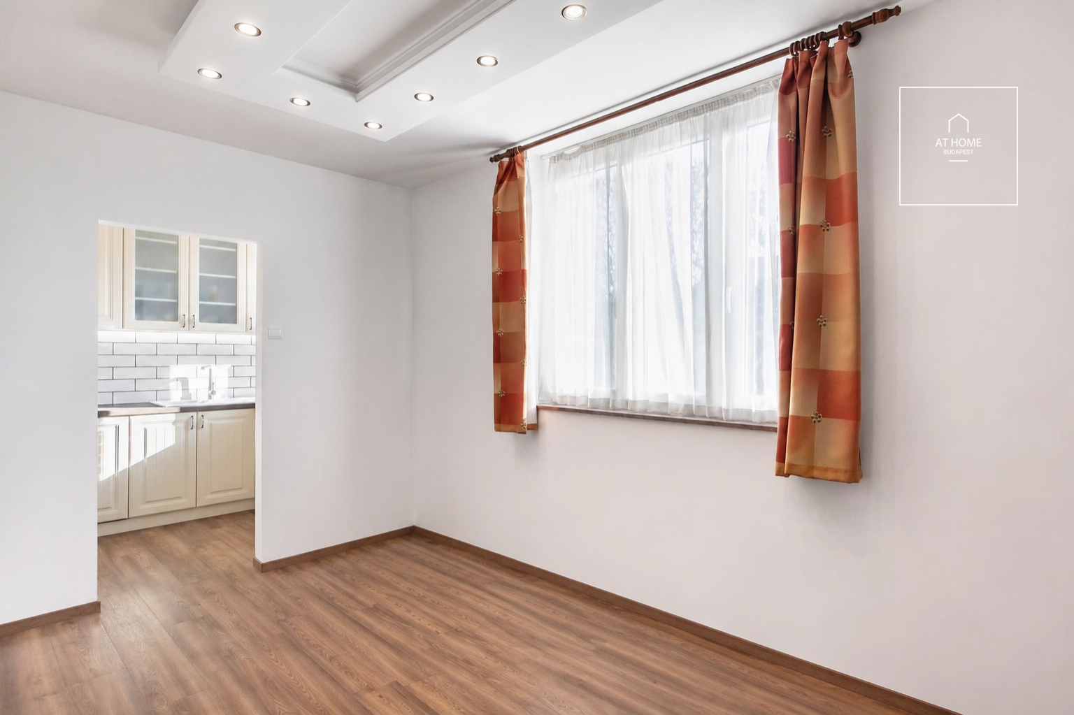 Luxury Semi-Detached House for Rent on the Border of Sasad and Sashegy, District XI, Budapest