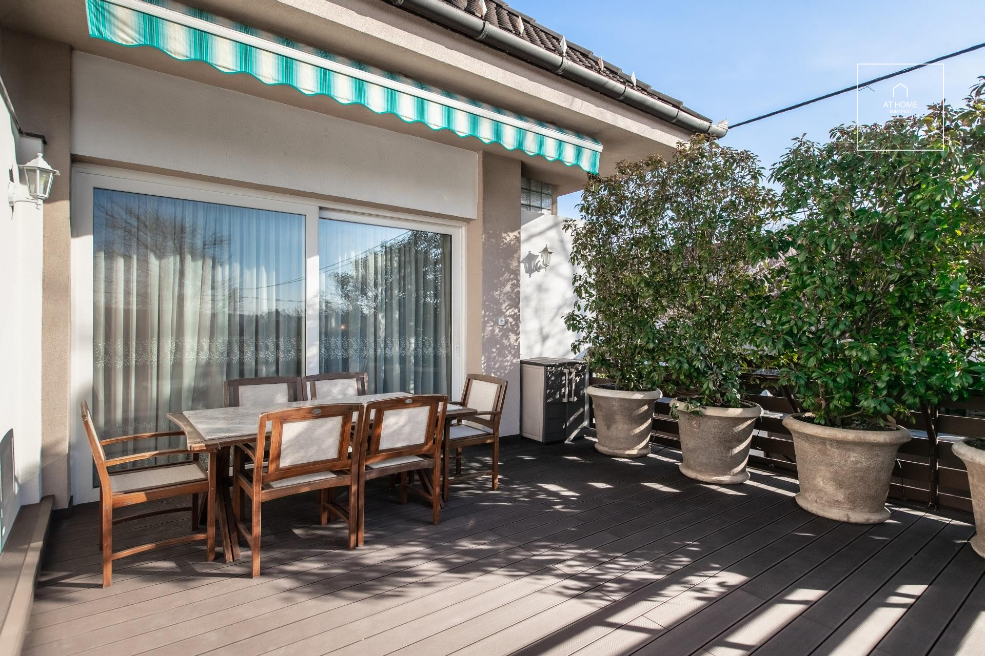 Luxury Semi-Detached House for Rent on the Border of Sasad and Sashegy, District XI, Budapest