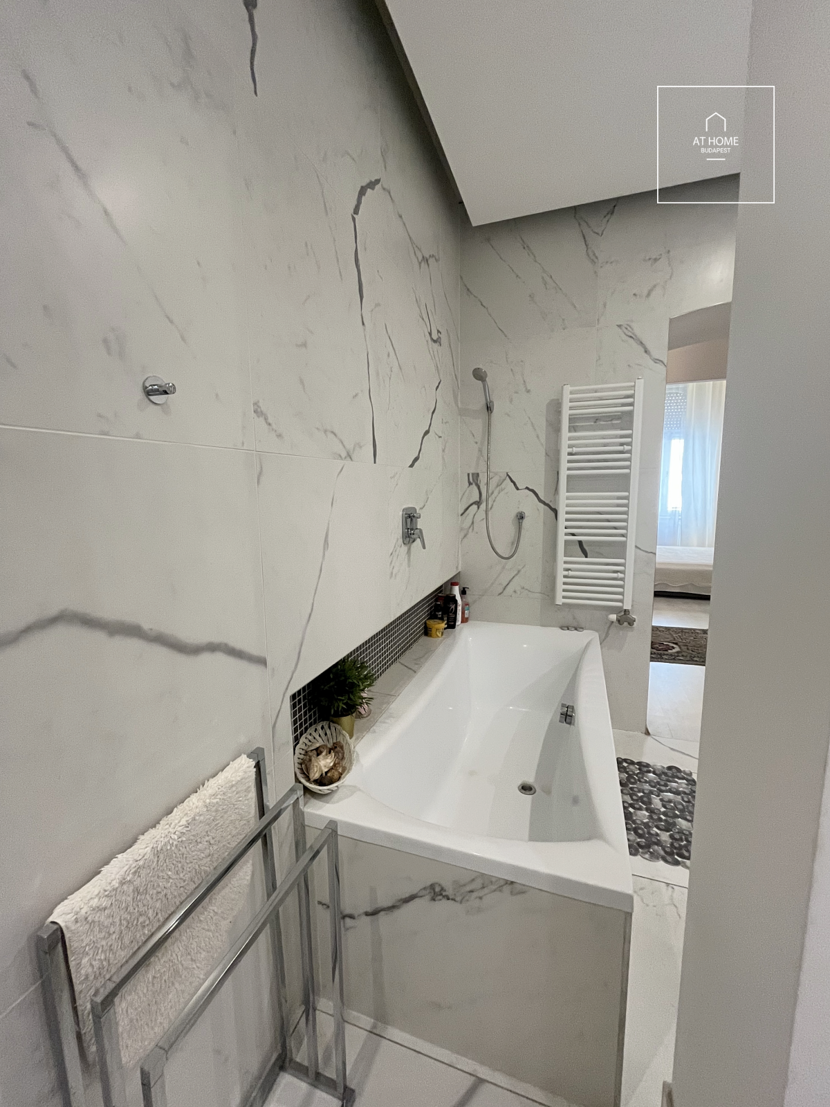 Exclusive Apartment in the Heart of Terézváros