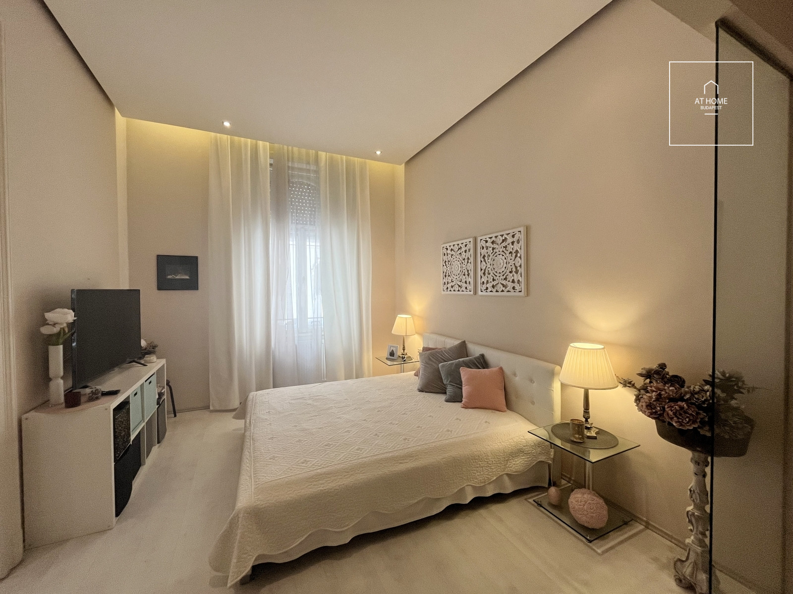 Exclusive Apartment in the Heart of Terézváros