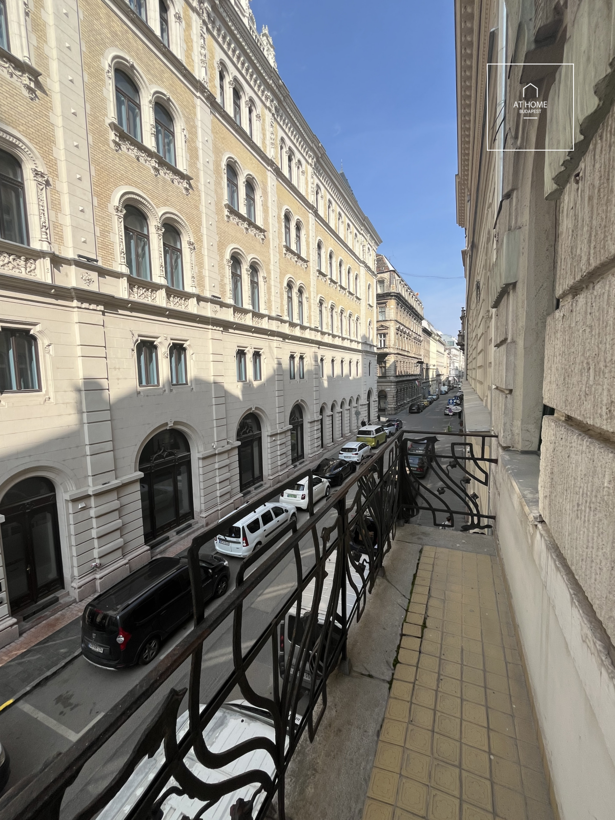 Exclusive Apartment in the Heart of Terézváros