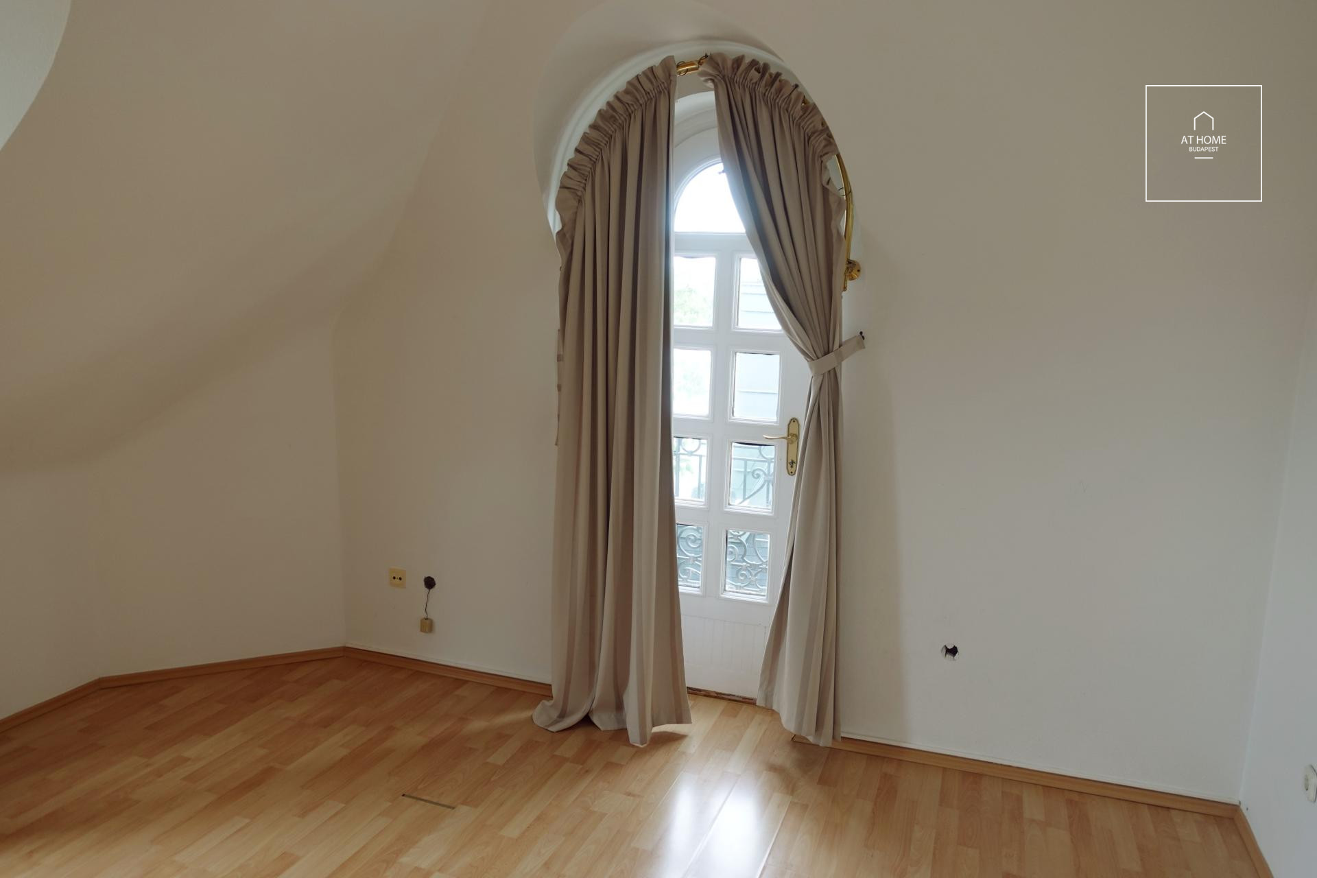 Exclusive detached house for rent Budapest II. district, Pálvölgy