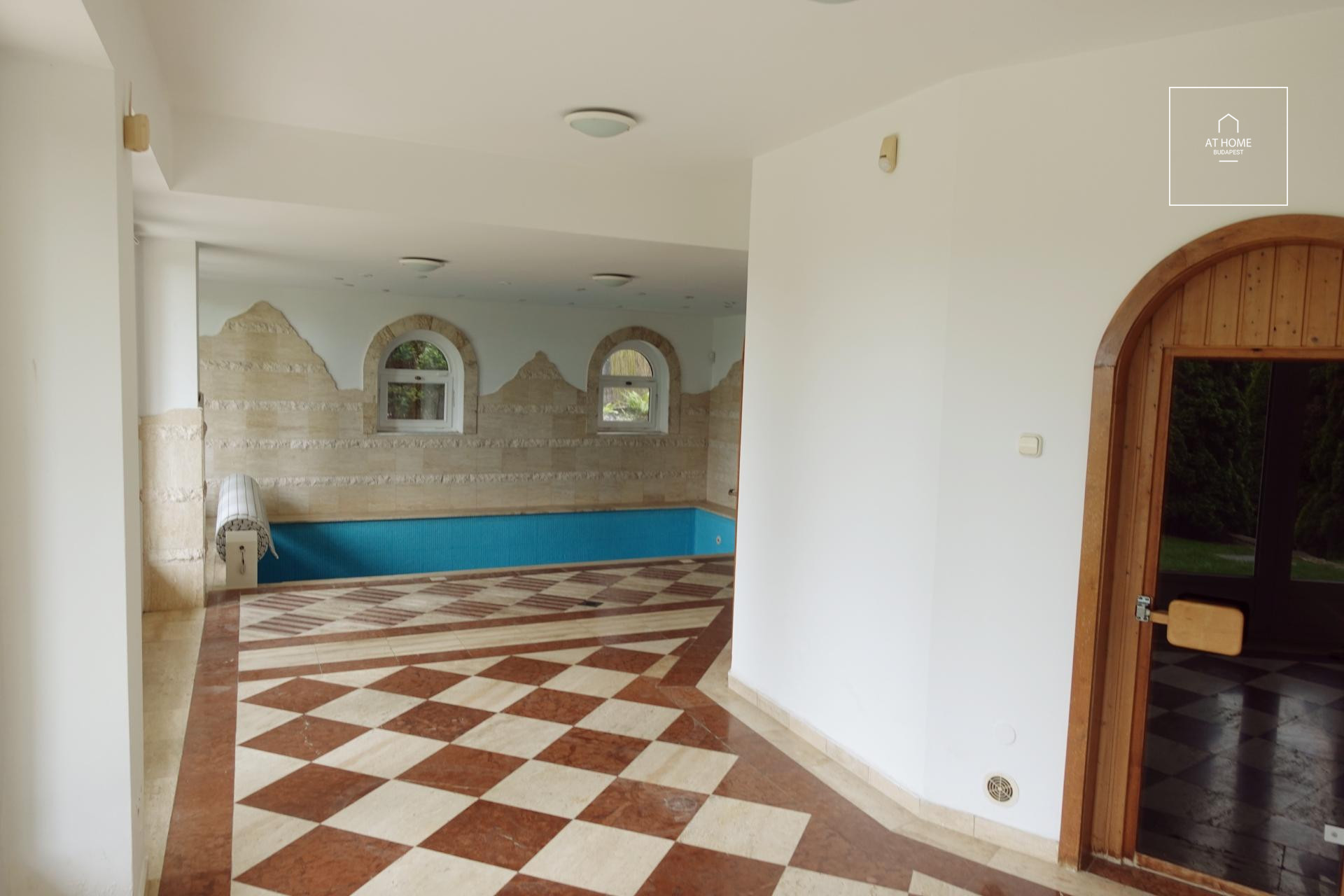 Exclusive detached house for rent Budapest II. district, Pálvölgy