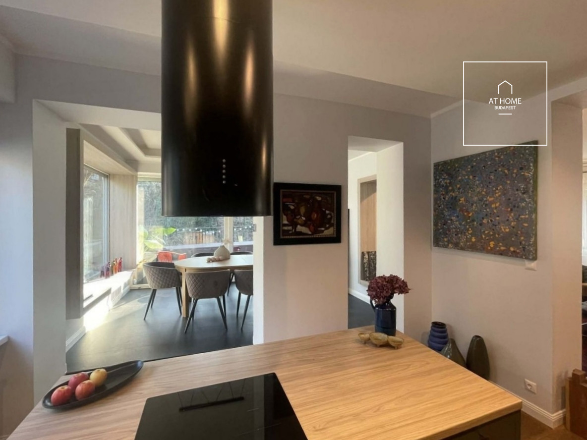 Luxurious 120 sqm Apartment with Terrace for Rent in District II