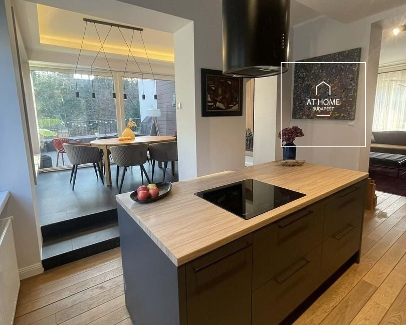 Luxurious 120 sqm Apartment with Terrace for Rent in District II