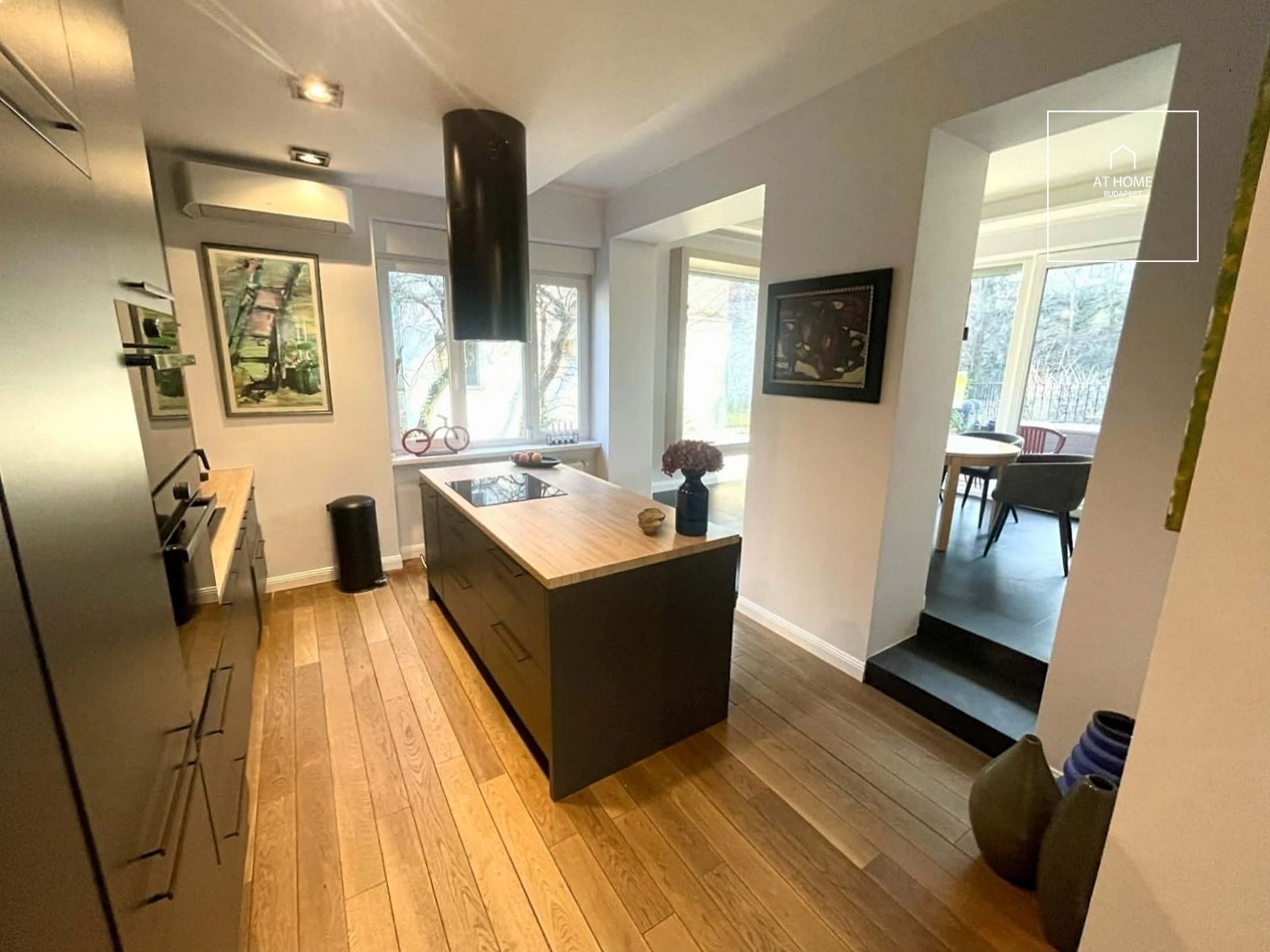 Luxurious 120 sqm Apartment with Terrace for Rent in District II