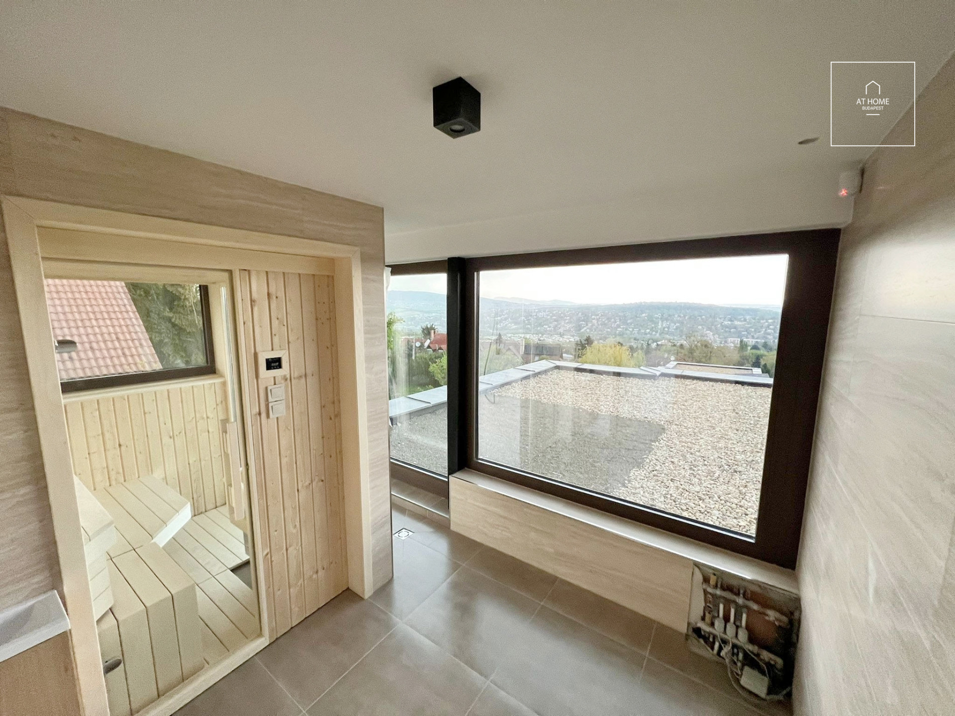 Newly built 4-bedroom detached house for rent in Budapest III. district