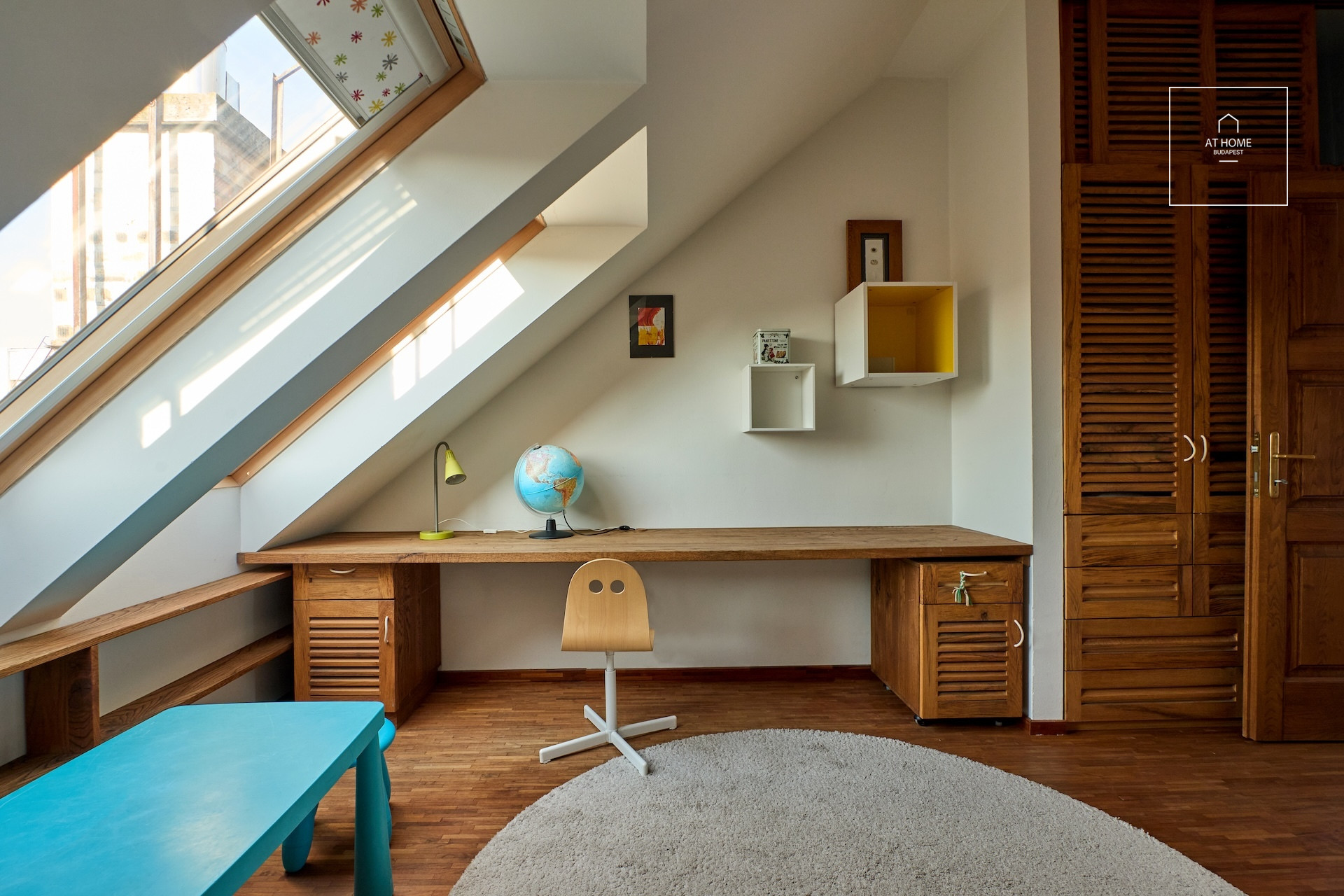 Kiadó lakás a XIII. kerületben,  Újlipótvárosban 2 hálóval, terasszal