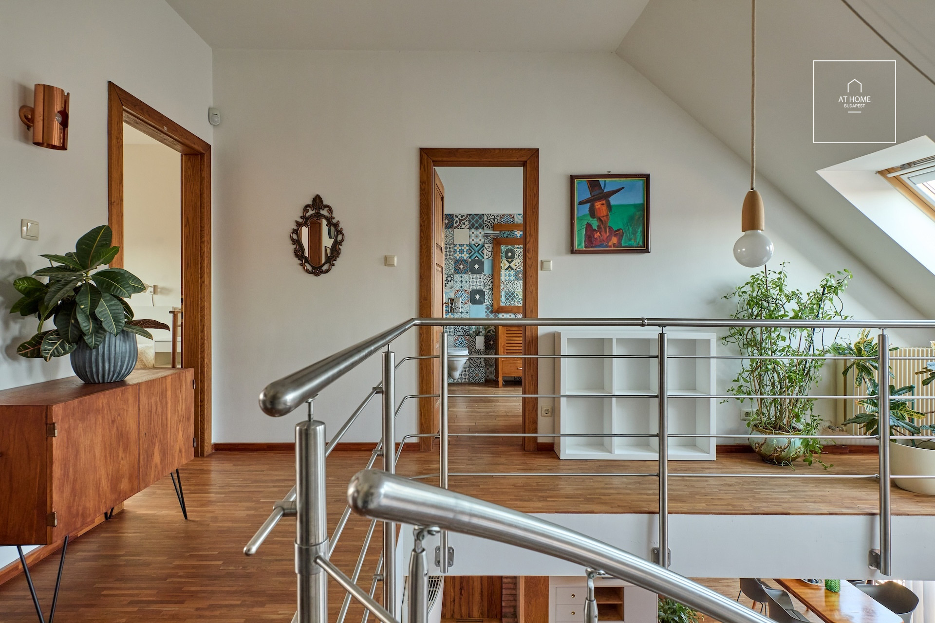 Apartment for rent in the 13th district, in Újlipótváros, with 2 bedrooms and a terrace