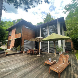 Panoramic 275 sqm luxury family home with views of János Hill, located in Budapest’s 2nd district