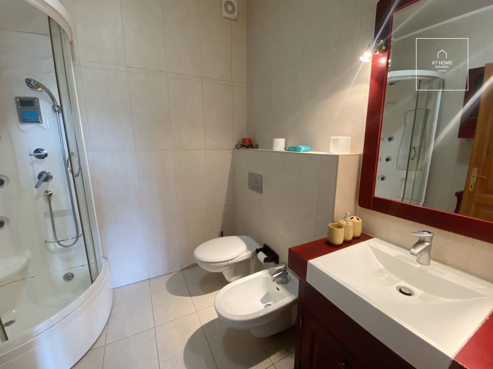 Residential park apartment, 120 sqm with a 28 sqm terrace in Budapest’s 2nd district